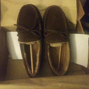Redhead suede moc slippers